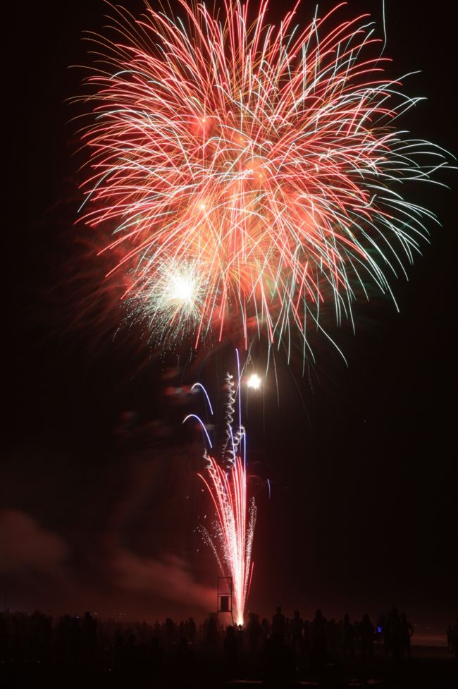 夜空を彩る花火