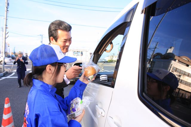 ドライバーに安全運転を呼び掛ける町長