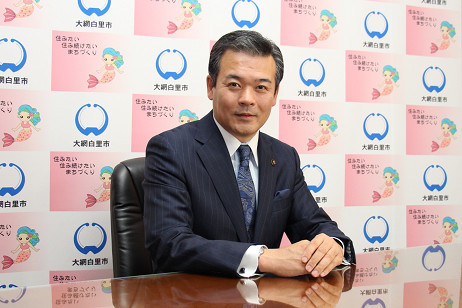 金坂市長の写真