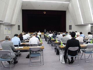 会場の様子の写真