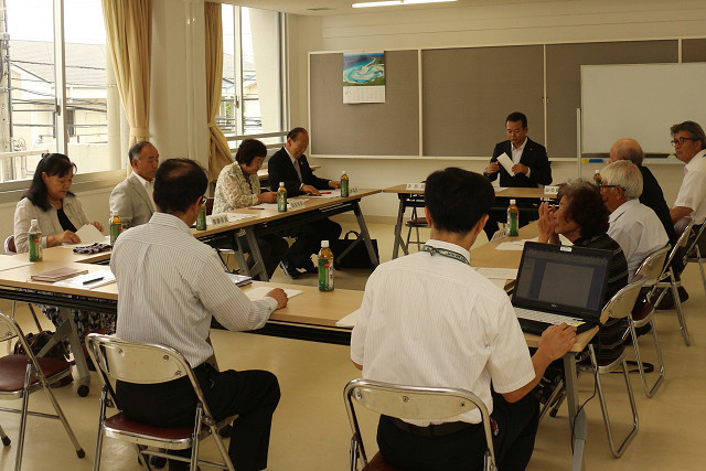 会議の様子の写真