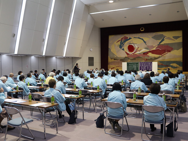 総会の様子の写真