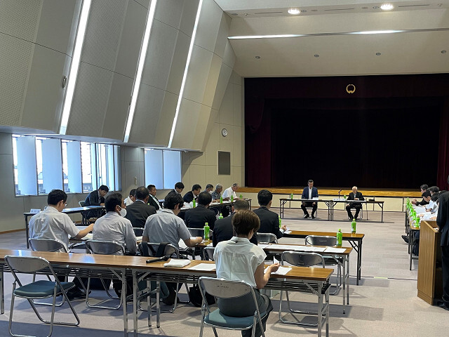 会場の様子の写真