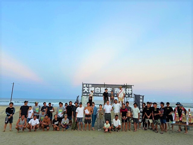 大会に出場した皆さんとの集合写真の写真