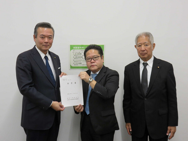 財務省での要望活動の写真