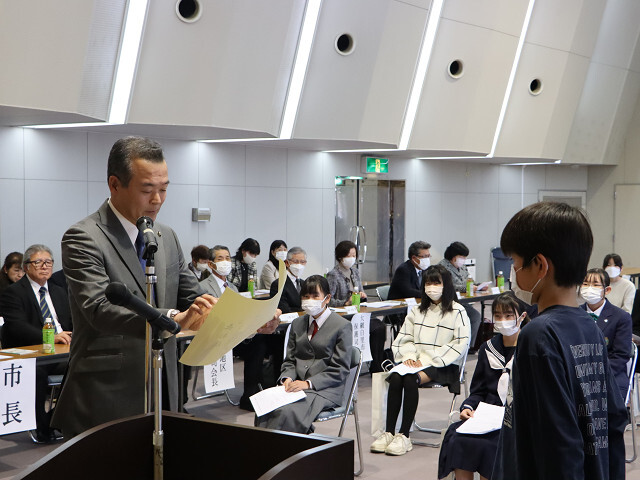 表彰の様子の写真