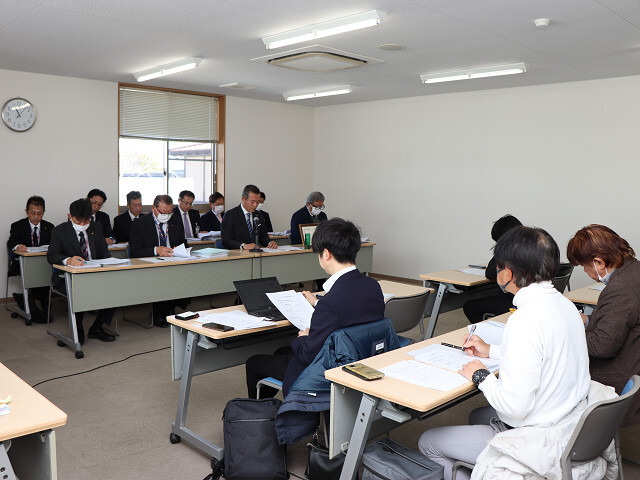 記者発表の様子の写真