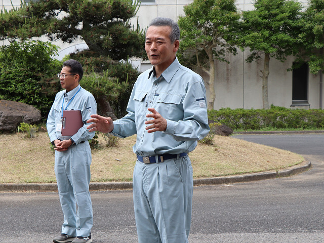 あいさつを述べる市長の写真